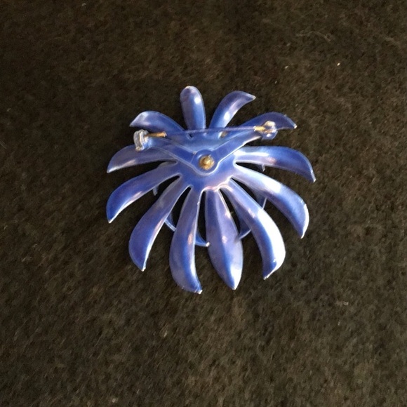 Vtg Metal Two Tone Enamel Pin Cobalt & Light Blue Brooch 2” Daisy Brain Center - Picture 4 of 6